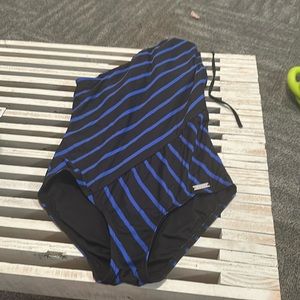 DKNY One Shoulder One Piece Bathing Suit 10